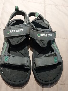 Trail Guide Kids' Gray and Green Adjustable Sport Sandals